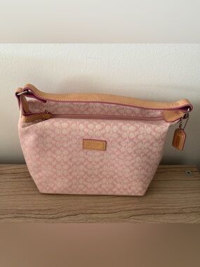 Coach y2k 2001 Blush Pink Signature Canvas Shoulder Bag
